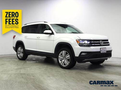 White 2019 Volkswagen Atlas SE w/Tech