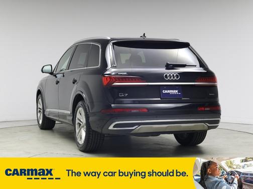 2022 Audi Q7 Premium Plus