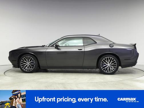 2015 Dodge Challenger SXT Plus