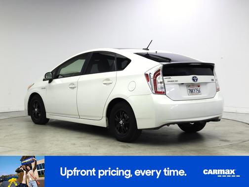 White 2015 Toyota Prius Three