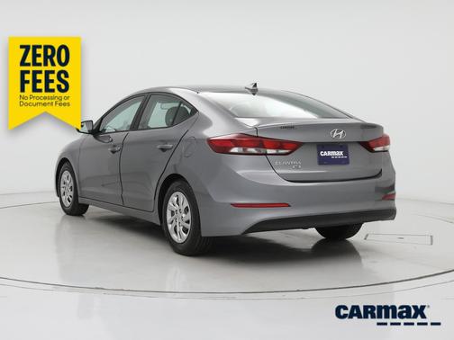 Gray 2017 Hyundai ELANTRA SE