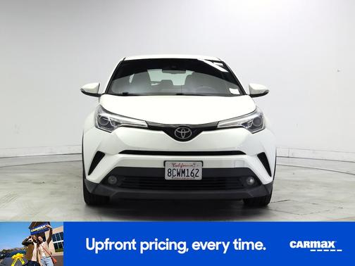 White 2018 Toyota C-HR XLE Premium