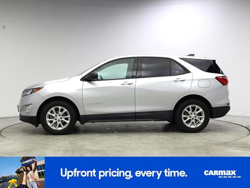 Silver 2018 Chevrolet Equinox LS