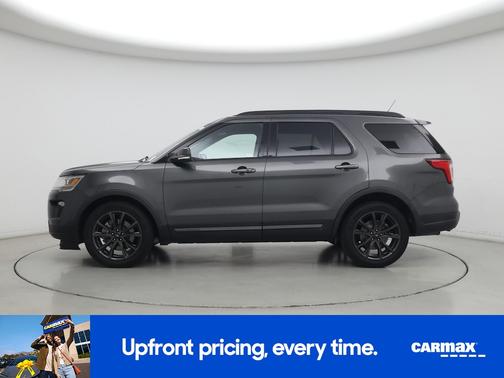 Gray 2018 Ford Explorer XLT