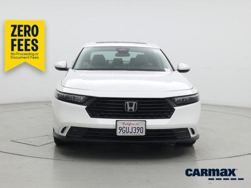 White 2023 Honda Accord EX