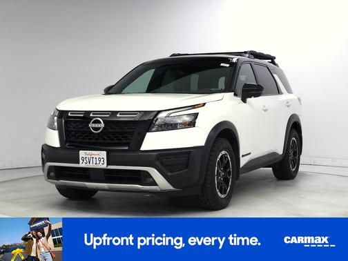 White 2024 Nissan Pathfinder Rock Creek