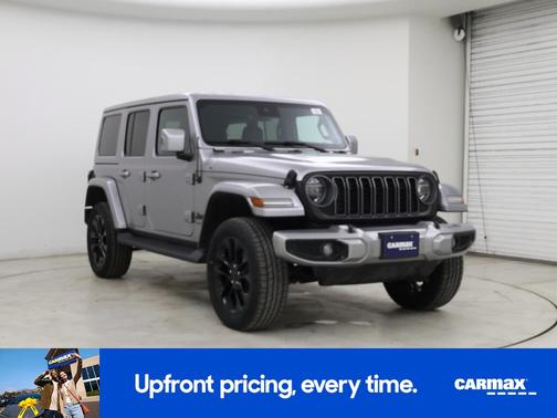 Silver 2021 Jeep Wrangler Unlimited Sahara High Altitude