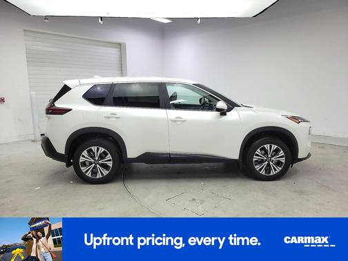 White 2023 Nissan Rogue SV