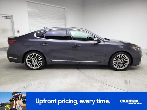 2017 Kia Cadenza Limited