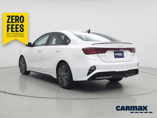 White 2023 Kia Forte GT-Line