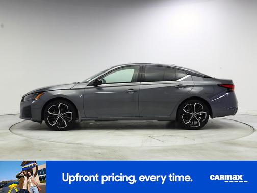 Gray 2024 Nissan Altima SR
