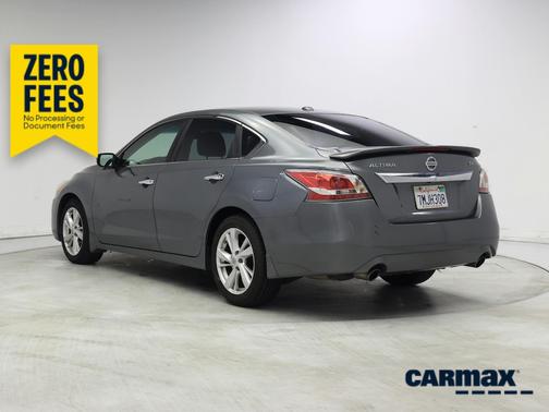 Gray 2015 Nissan Altima SV