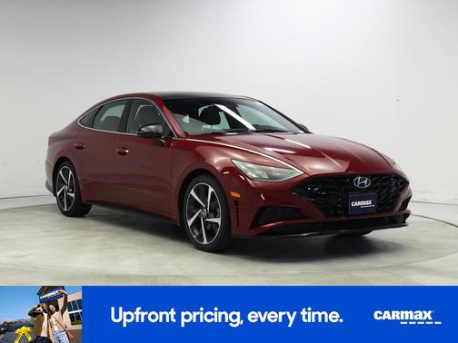 Red 2023 Hyundai SONATA SEL Plus