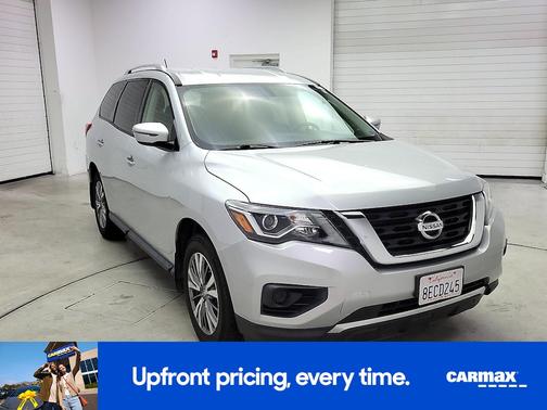 2018 Nissan Pathfinder S