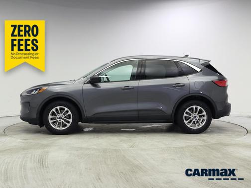 Gray 2022 Ford Escape SE
