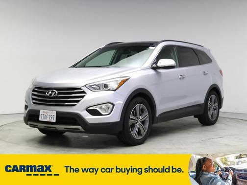 2016 Hyundai SANTA FE SE