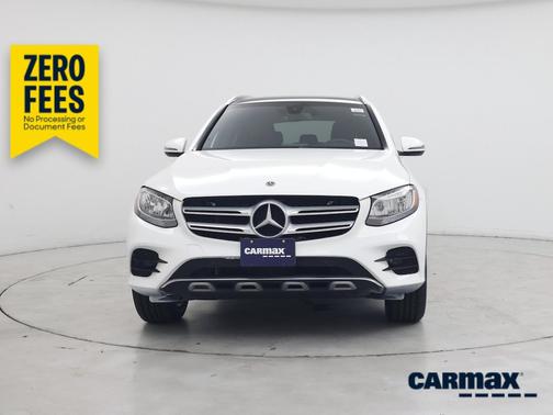 White 2019 Mercedes-Benz GLC 300