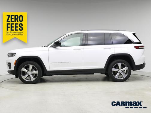 White 2025 Jeep Grand Cherokee Altitude