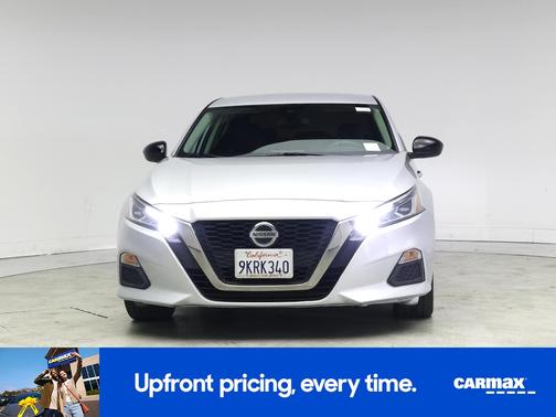2020 Nissan Altima SR