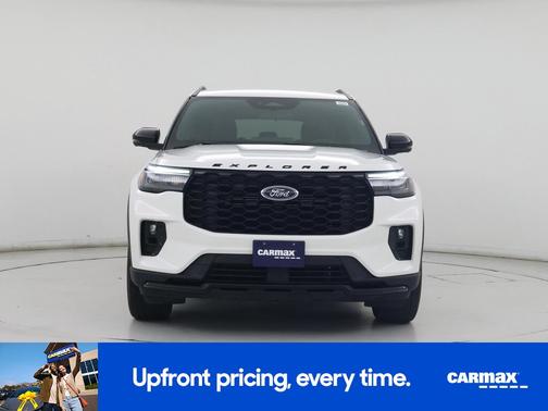 White 2025 Ford Explorer ST-Line