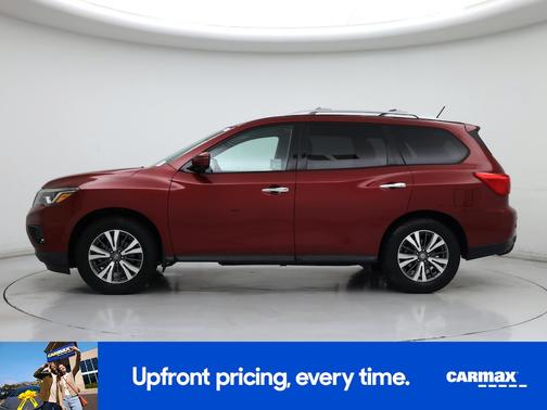 Burgundy 2017 Nissan Pathfinder SL