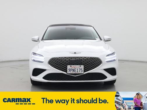 2022 Genesis G70 2.0T