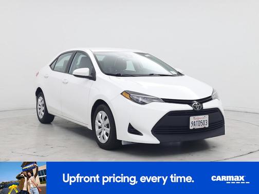 White 2018 Toyota Corolla LE