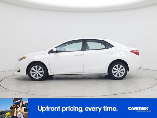 White 2018 Toyota Corolla LE
