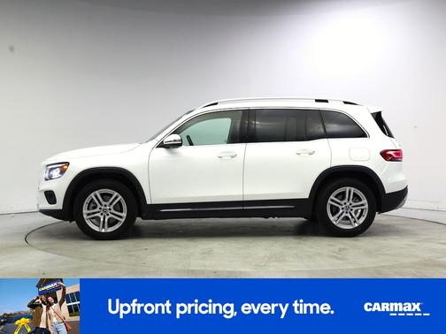 White 2023 Mercedes-Benz GLB 250