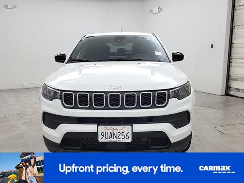 White 2025 Jeep Compass Sport