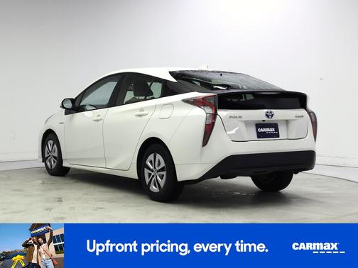 White 2016 Toyota Prius Four