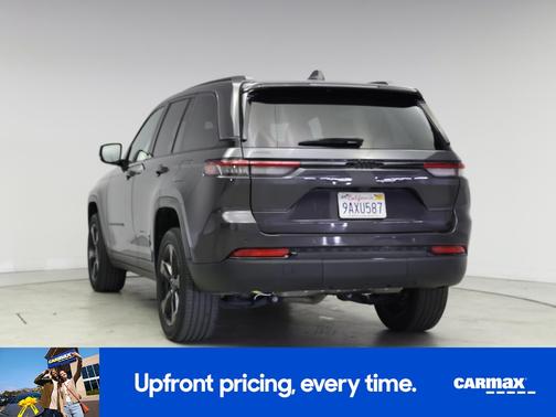 2022 Jeep Grand Cherokee Altitude