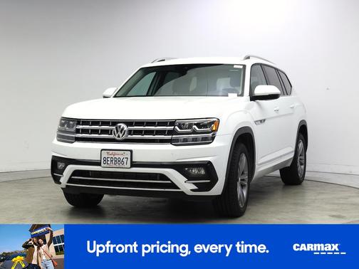 White 2018 Volkswagen Atlas SE w/Tech