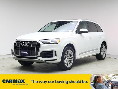 2023 Audi Q7 Premium Plus