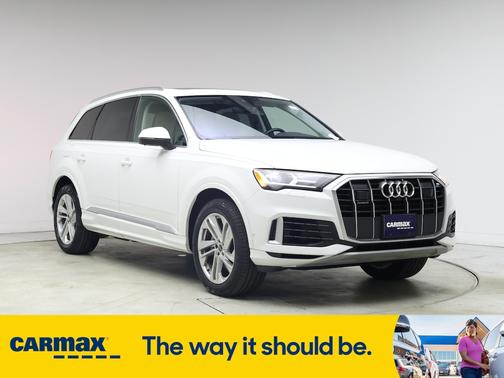 2023 Audi Q7 Premium Plus