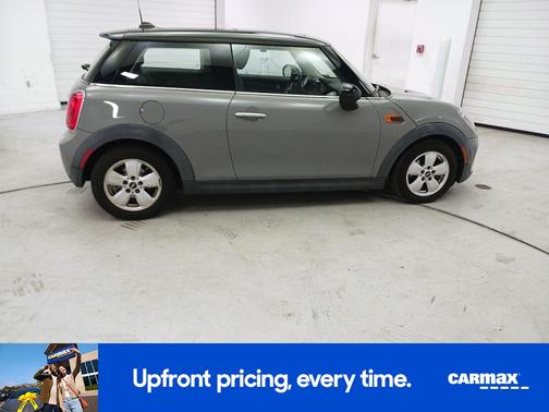 2015 MINI Hardtop Cooper (M6)