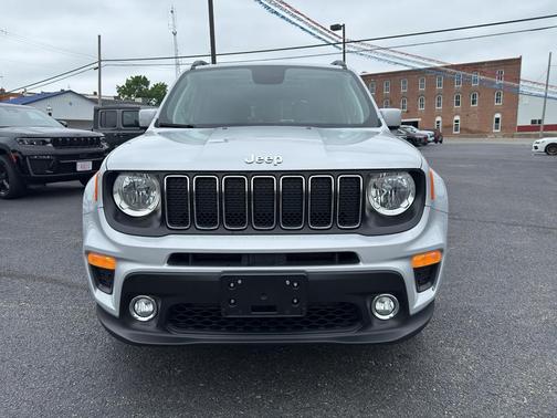 Glacier Metallic 2020 Jeep Renegade Latitude