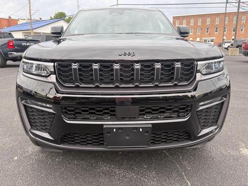 Diamond Black 2026 Jeep Grand Cherokee L Limited