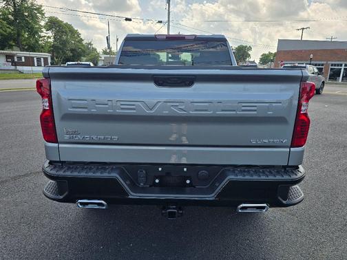 2025 Chevrolet Silverado 1500 Custom Trail Boss