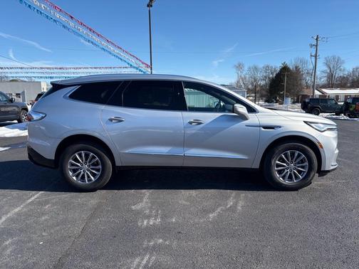 2022 Buick Enclave Premium