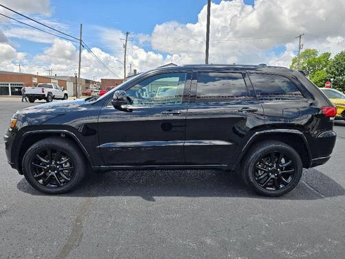 2021 Jeep Grand Cherokee Laredo X