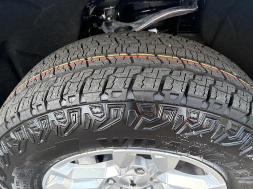 Summit White 2026 Chevrolet Silverado 1500 RST