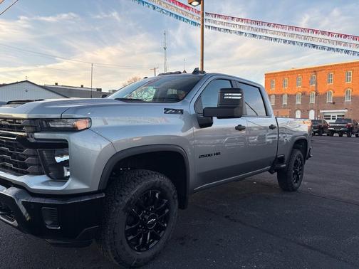 2026 Chevrolet Silverado 2500 Custom