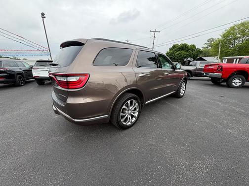 Stout Brown 2018 Dodge Durango Citadel