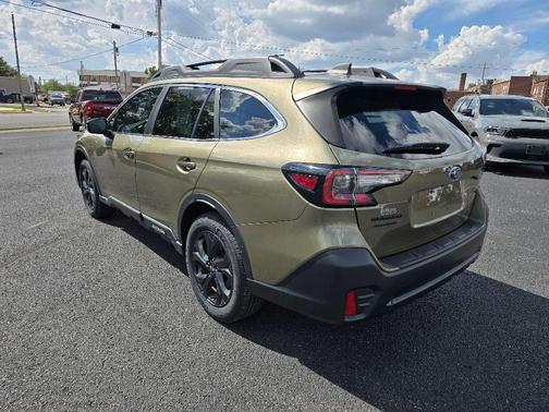 2022 Subaru Outback Onyx Edition XT