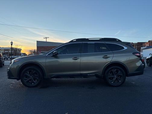 2022 Subaru Outback Onyx Edition XT