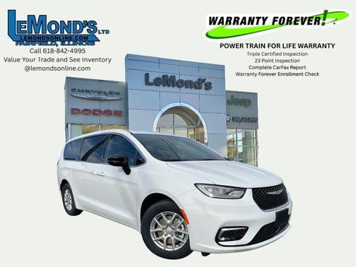 2026 Chrysler Pacifica Select