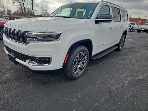 2025 Jeep Wagoneer L Base