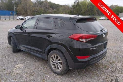 Black Noir Pearl 2018 Hyundai TUCSON SE