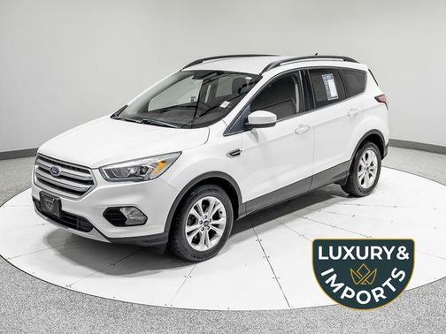 White Platinum Clearcoat Metallic 2018 Ford Escape SEL